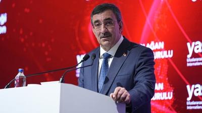 Cumhurba�kan� Yard�mc�s� Y�lmaz: Daha iddial� noktalara birlikte y�r�yece�iz