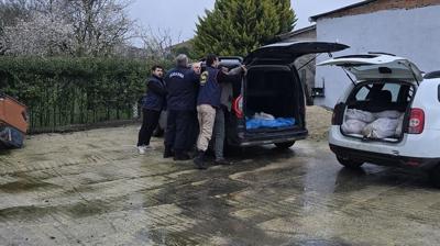 Halk�n sa�l���yla oynayacaklard�! �stanbul'da 306 kilogram at eti ele ge�irildi