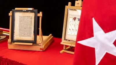 �lk resmi iade ger�ekle�ti! Y�zy�ll�k eserler T�rkiye'ye getirildi