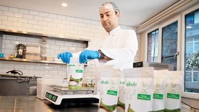 Sat�lamayan muzlar� ekonomiye kazand�r�yor