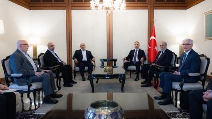 Bakan Fidan, Hamas heyeti ile g�r��t�