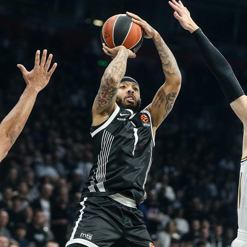 EuroLeague'de ay�n MVP'si Carlik Jones