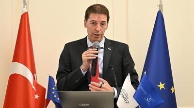 AB'den T�rkiye'ye destek: S�z�m�z�n gere�ini yap�yoruz