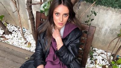 Bestemsu �zdemir o�lunun y�z�n� ilk kez g�sterdi! Sosyal medyada g�ndem oldu