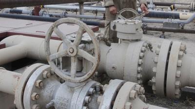 B�lgede petrol sevinci: S�n�r kap�s�ndan giri� yapt�