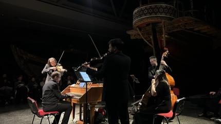 Musica Antiqua Pera �stanbul, Deniz M�zesi'nde konser verdi