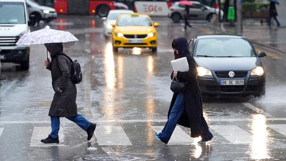 11 il için kritik uyarı! Sağanak ve fırtına geliyor