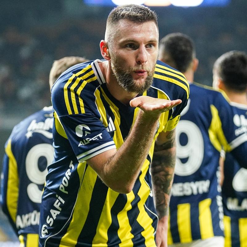 Derbi �ncesi iyi haber! Fenerbah�e'ye Milan Skriniar'dan m�jdeli haber
