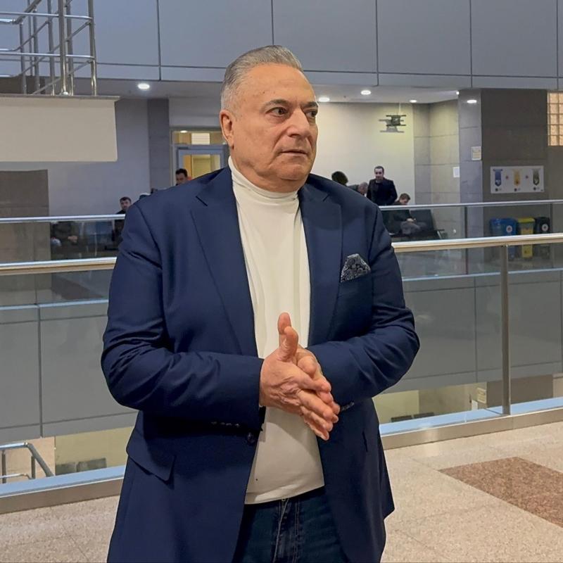 Mehmet Ali Erbil'in ac� g�n�! En yak�n�n� kaybetti