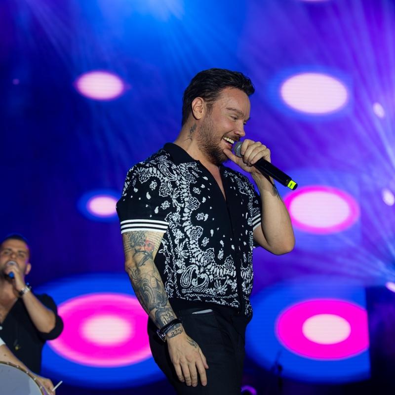 Sinan Ak��l'dan Milli Tak�m i�in D�nya Kupas�'na �zel �ark�!