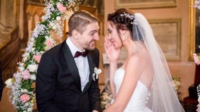 Caner Erkin'den romantik ��kran Oval� payla��m�! Do�um g�n�n� kutlad�...