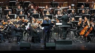 Eldar Mansurov'un Senfonik Grav�rleri AKM'de seslendirildi