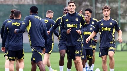 Fenerbah�e'de derbi haz�rl�klar� tam gaz