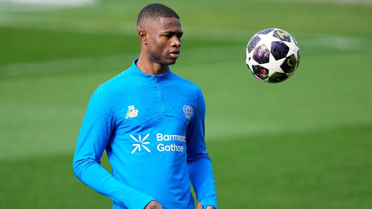 Christian Kofane bayer leverkusen transfer foto�raflar� resimleri