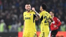 Fenerbah�e'den derbi �ncesi a��klama! Sakat oyuncular i�in m�jdeli haber