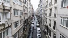 �stanbullunun otopark �ilesi: Hem vakit hem yak�t kayb�