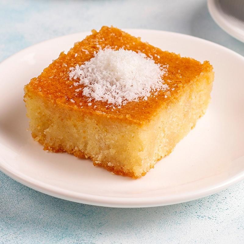 3 ad�mda revani tatl�s� tarifi: Asla hamur olmaz, �erbetini an�nda �eker