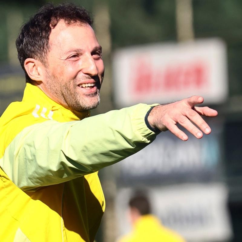 Fenerbah�e, derbi �ncesi mesaiyi s�rd�rd�