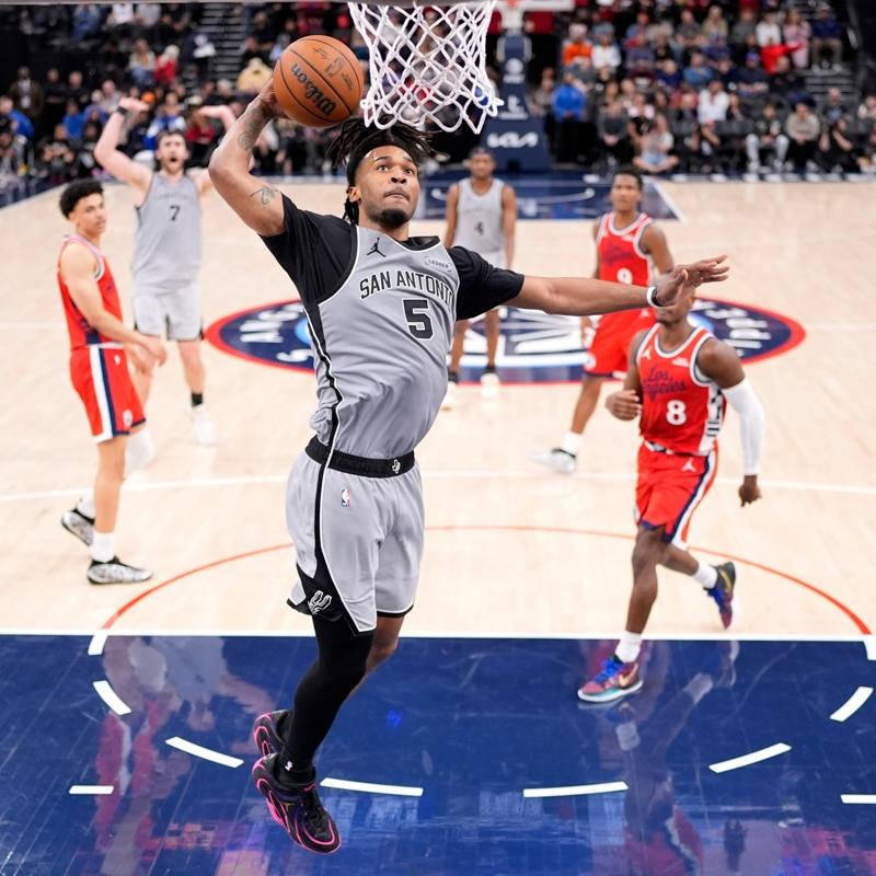 San Antonio Spurs'tan �st �ste 11. galibiyet