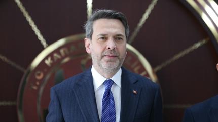 Bakan Bayraktar: Sava� kendine yeten �lke olman�n �nemini g�sterdi