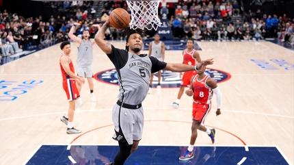 San Antonio Spurs'tan �st �ste 11. galibiyet