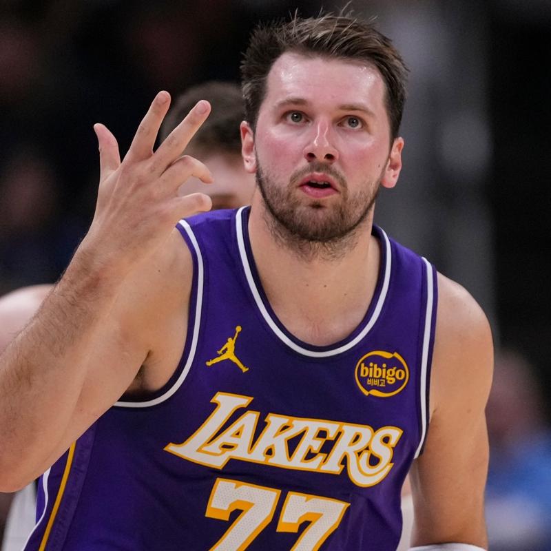 Los Angeles Lakers'�n y�ld�z� Luka Doncic, sezonu kapatt�