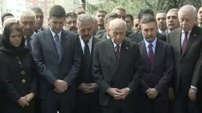 MHP Lideri Bahçeli, Alparslan Türkeş'in kabrini ziyaret etti