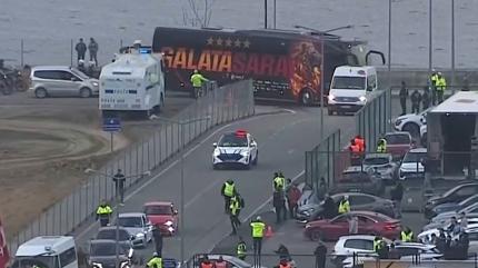 Galatasaray, derbi �ncesi Papara Park'a geldi!