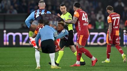 Ma� sonu k�rm�z� kart ��kt�! Galatasaray'a y�ld�z isimden k�t� haber...