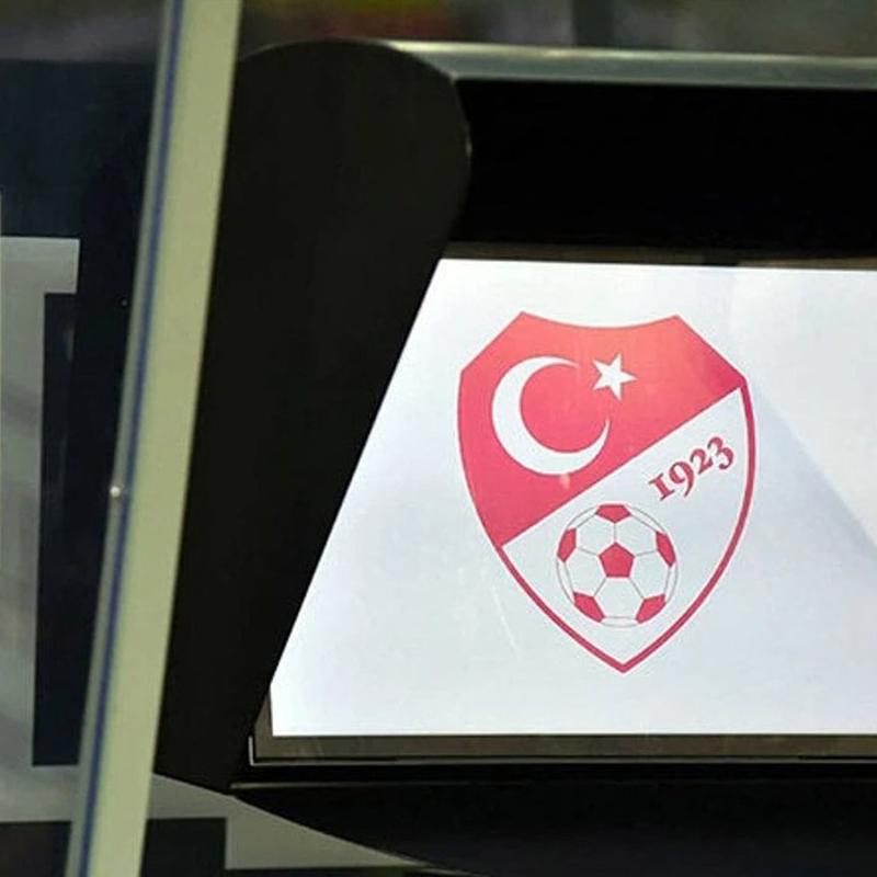 Fenerbah�e-Be�ikta� derbisinin VAR hakemi belli oldu