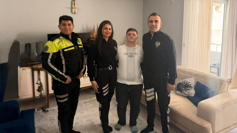 Oğlunun en büyük isteğini CİMER'e yazdı: Down sendromlu Melik'e sürpriz doğum günü kutlaması