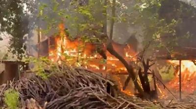 Alanya'da müstakil ev alevlere teslim oldu... Ekipler yangına müdahale etti