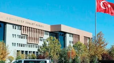 Bakan Gürlek'in sözleri sahada karşılık buldu! Adliyedeki çete çökertildi