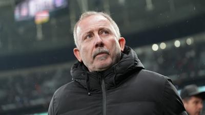 Sergen Yalçın, Kadıköy deplasmanında ilk 11'ini korudu