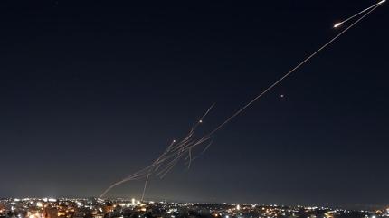 Katil �srail Beyrut'un kuzeyinde bir konutu hedef ald�