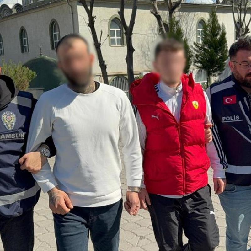 �G�zl���n�n alt�ndan bakt�n� diyerek kur�un ya�d�rd�lar! Magandalar yakaland�