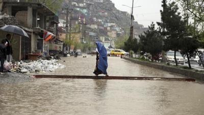 Afganistan'da �iddetli ya���lar can ald�