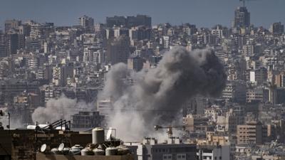 �srail, L�bnan'� yeniden vurdu: Can kay�plar� var