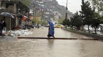 Afganistan'da �iddetli ya���lar can ald�