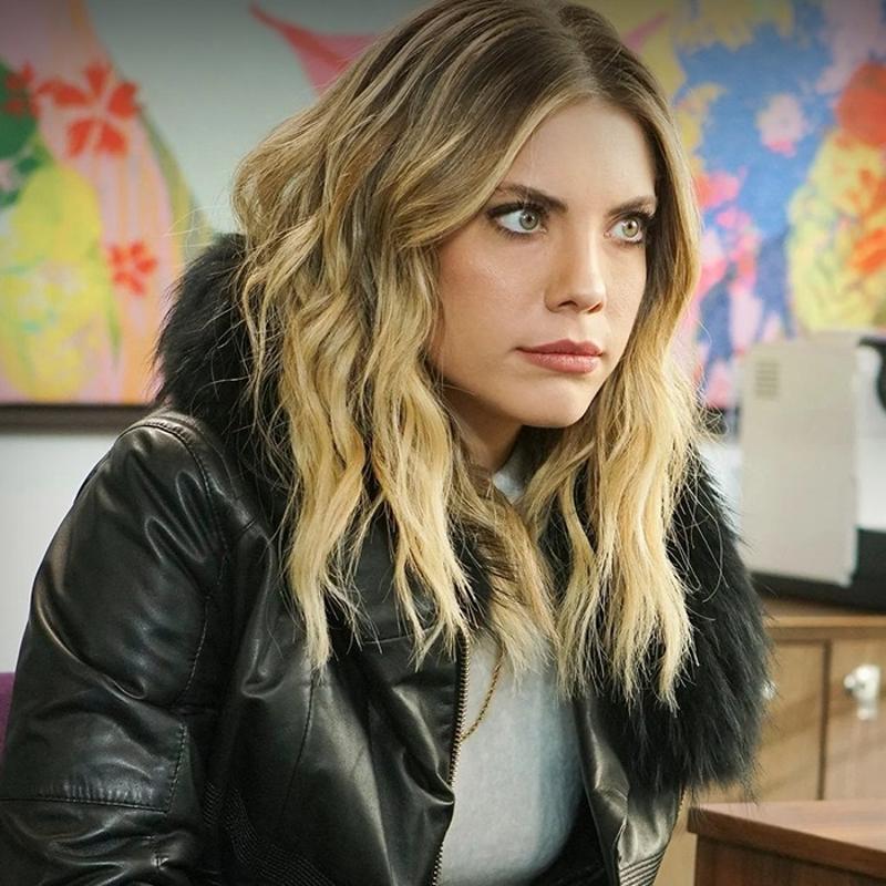 Y�z�n� ilk kez g�sterdi! ��te Eda Ece'nin g�zlerden uzak b�y�tt��� k�z�