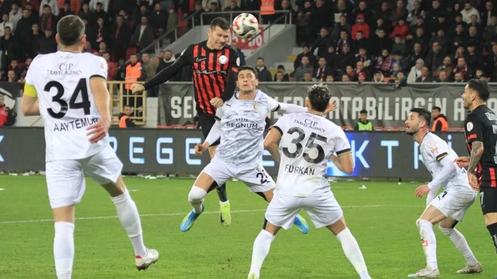 Çorum FK - Bodrum FK maçında kazanan çıkmadı