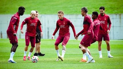 Galatasaray, G�ztepe deplasman�na haz�r