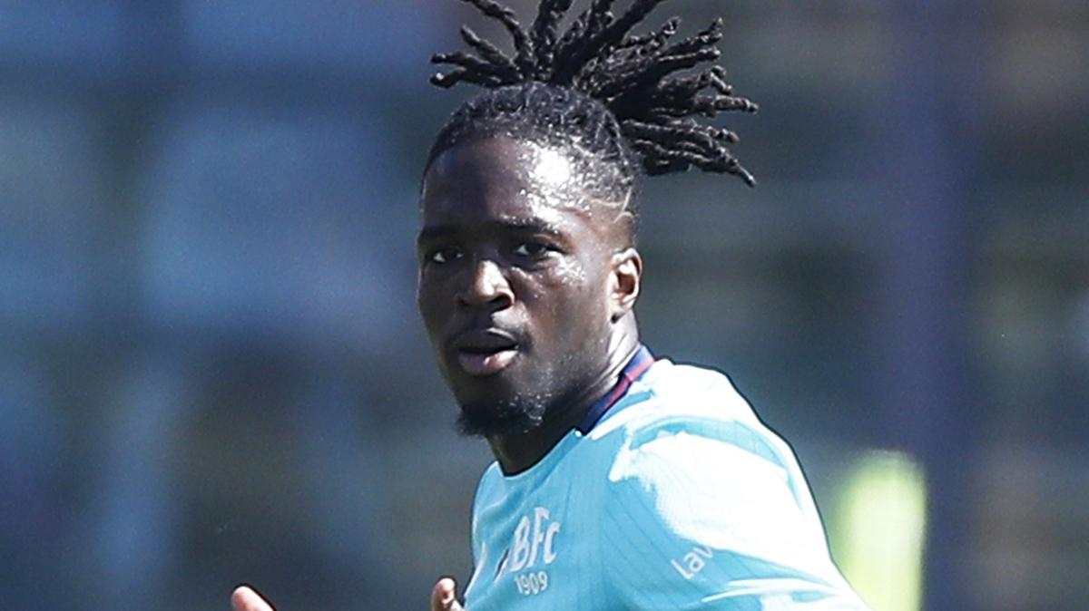 Premier Lig Transfer Jonathan Rowe foto�raflar� resimleri