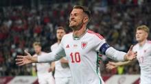 Aaron Ramsey futbolu b�rakt�