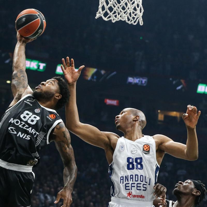 Anadolu Efes, evinde Partizan'� konuk edecek