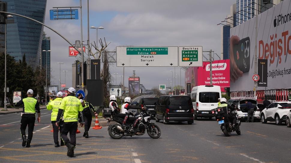 Beşiktaş'taki terör saldırısı: Polisler hakkındaki alaycı ifadelere soruşturma