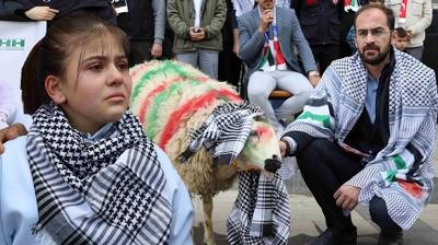 Elleriyle b�y�tt� Gazze'ye ba���lad�