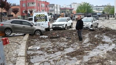 Osmaniye'de sel felaketi: Temizlik ve hasar tespiti ba�lat�ld�