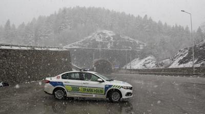 Sinop'un y�ksek kesimlerinde kar ya����