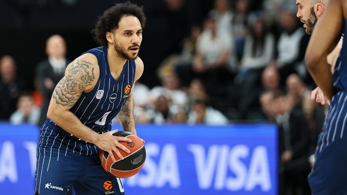 shane larkin anadolu efes basketbol foto�raflar� resimleri